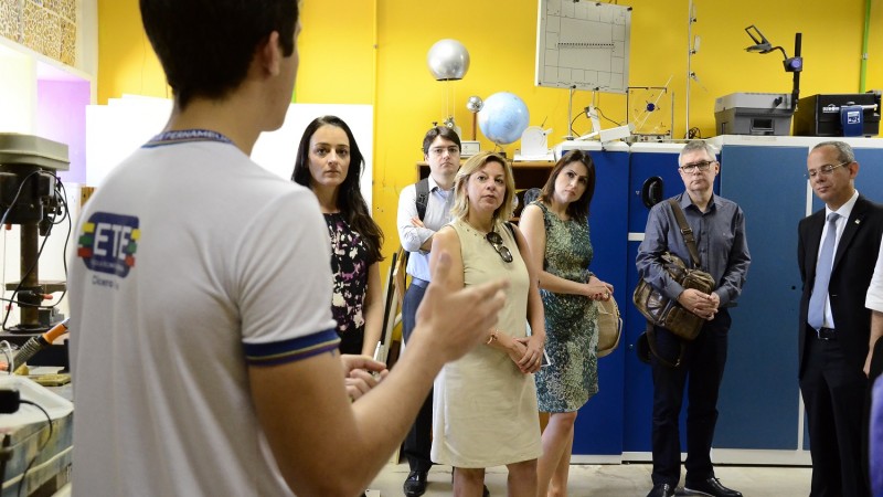 Comitiva gaúcha foi recebida na Escola Técnica Estadual Cícero Dias, em Recife