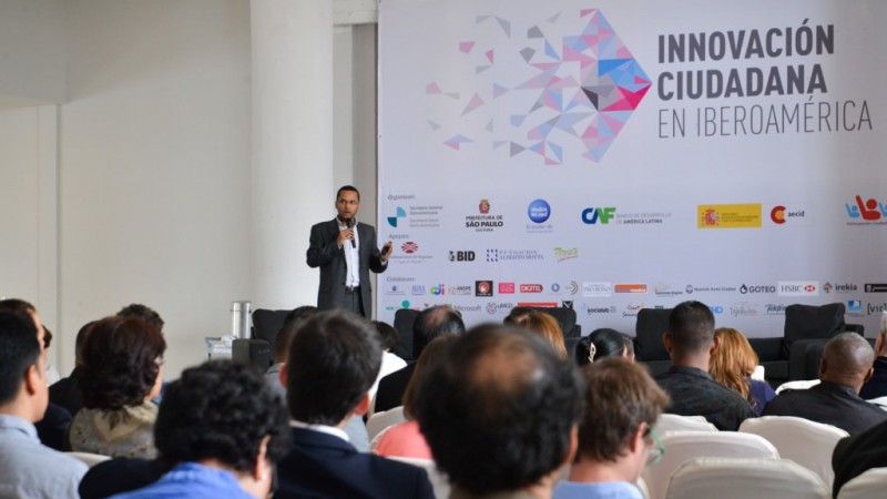 20131018113045wu_palestrando_no_panama.jpg