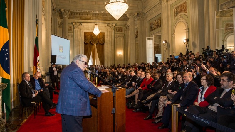 20140911103630mujica.jpg