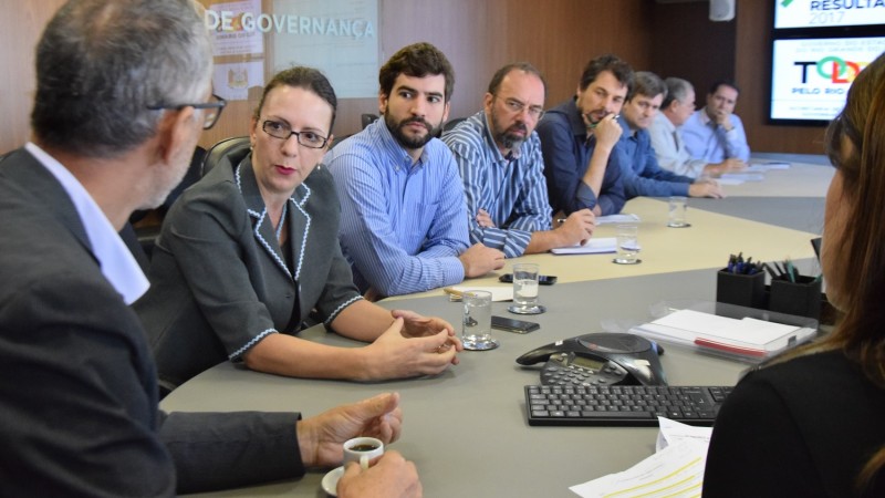 Participaram da reunião o secretário adjunto da SPGG, Josué de Souza Barbosa e representantes da SEMA
