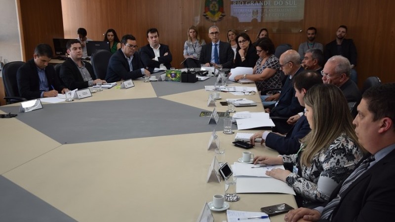 Ao todo, foram quatro reuniões técnicas, cada uma delas equivalente a um eixo de governo