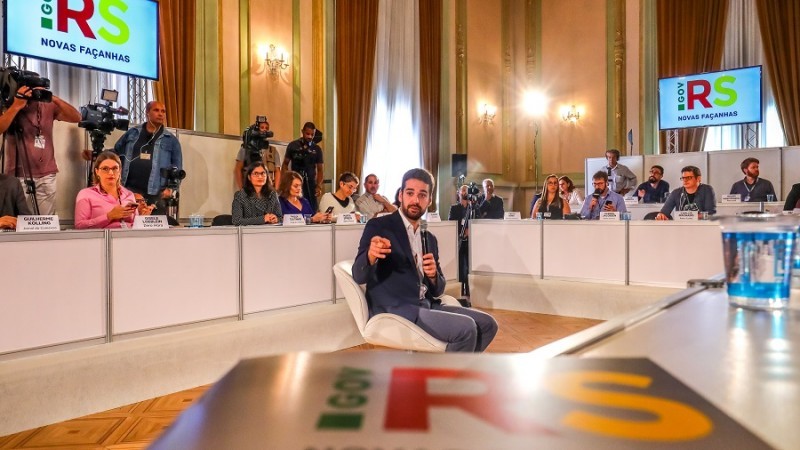 Entrevista em formato arena ampliou interatividade dos jornalistas com o governador 