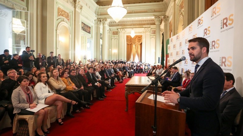 Leite destacou a importância de modificar a seleção para os cargos na educação, até então feita por indicação do governo