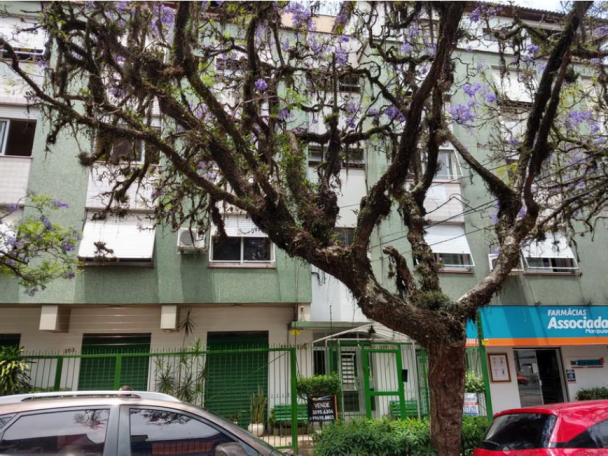 Loja – Rua Henrique Dias, nº 183, Porto Alegre 