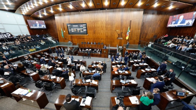 LOA aprovada no parlamento prevê um total de R$ 4,3 bilhões em investimentos para 2025