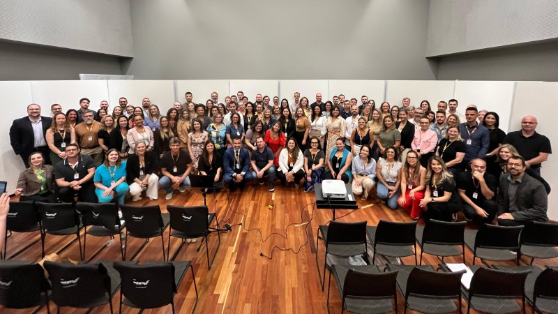 Formação dos 100 alunos se estende até junho