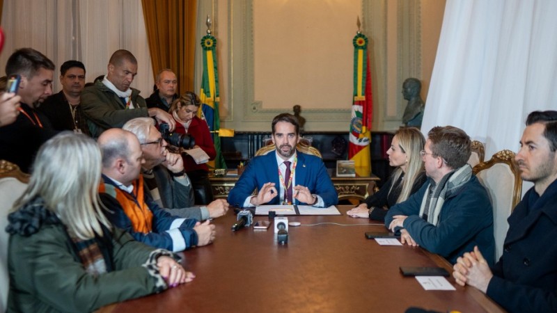 "O papel do Estado é estar presente, de forma concreta, onde as pessoas mais precisam", destacou o governador