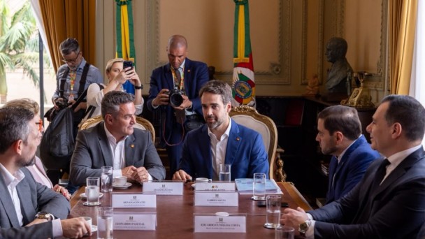 Estado inicia processo de transi&ccedil;&atilde;o com foco em transpar&ecirc;ncia, no di&aacute;logo institucional e na continuidade administrativa